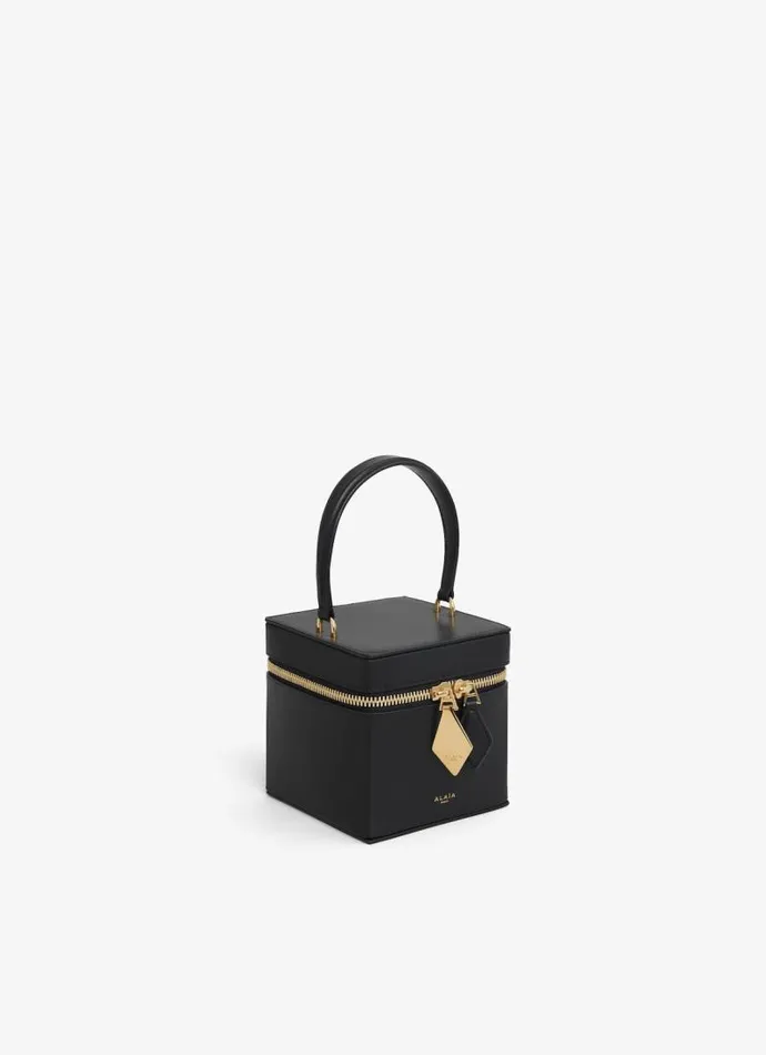 Alaa CrossBody Bags CUBE VANITY CASE IN SHINY GOATSKIN Black 8211 Women