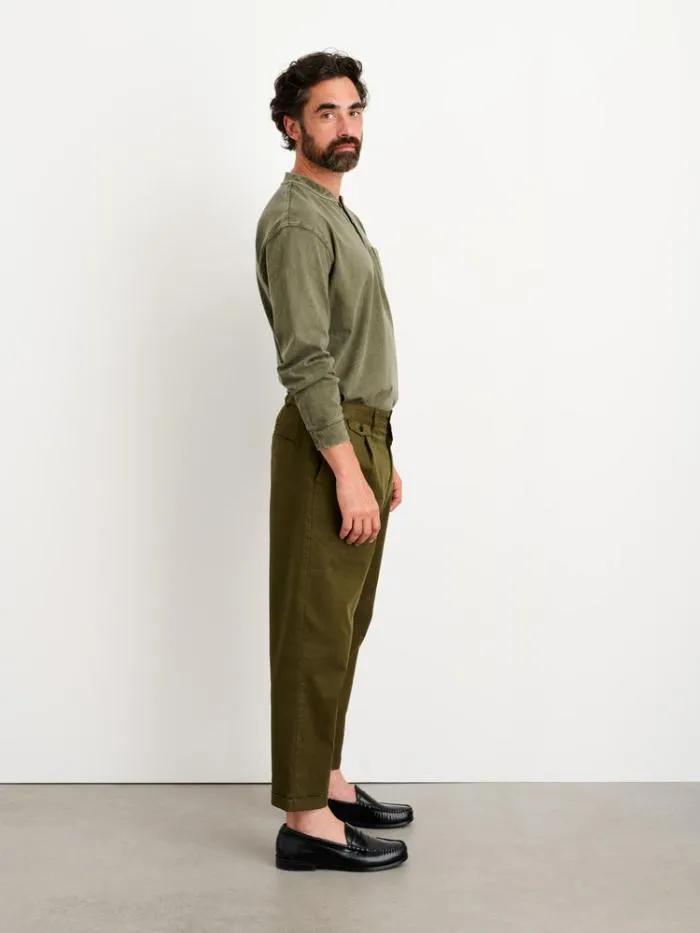 Alex Mill Pants Standard Pleated Pant In Chino Military Olive 8211 Men