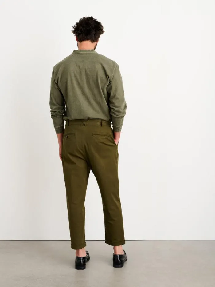 Alex Mill Pants Standard Pleated Pant In Chino Military Olive 8211 Men