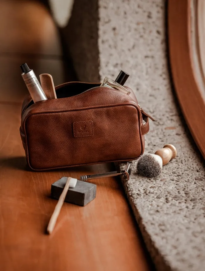 Amalfi Bourbon Men Bobbies Toiletry Bags Amalfi Bourbon Men Bobbies Toiletry Bags