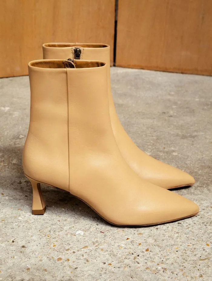Audrey Toffee Women Bobbies Ankle Boots