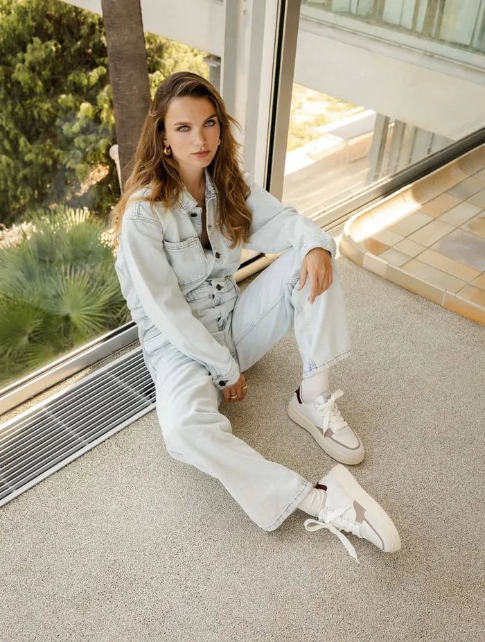 Avalon Off White and Morello Women Bobbies Sneakers Avalon Off White and Morello Women Bobbies Sneakers