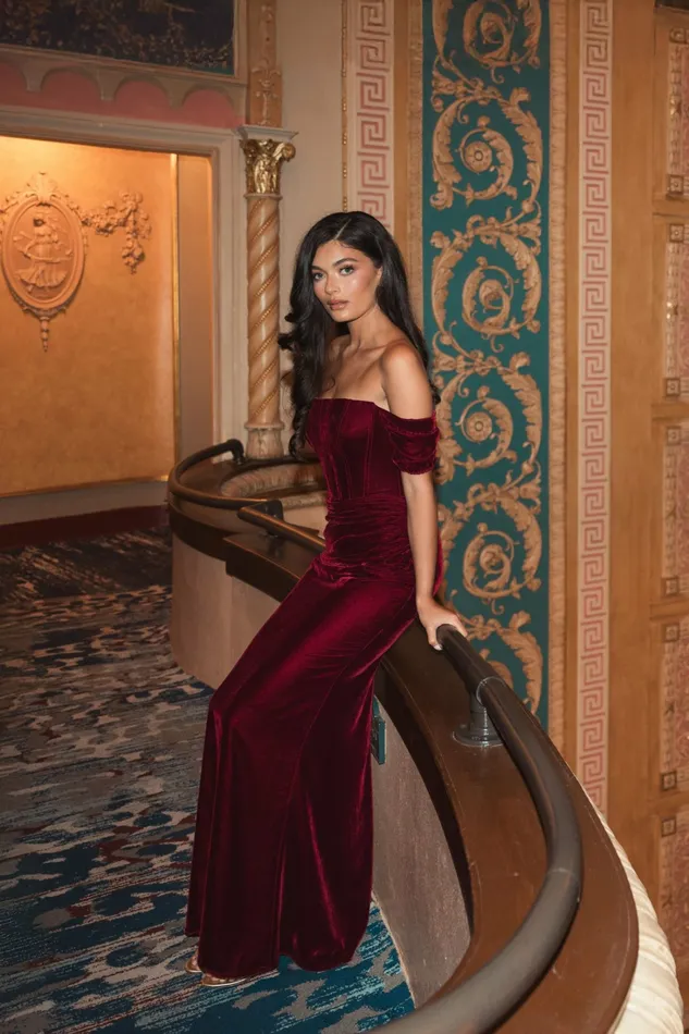 Best Sellers Women Mac Duggal OfftheShoulder Velvet Bustier Gown Wine