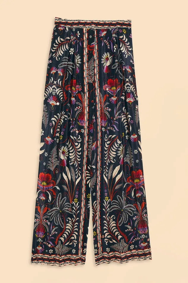 Black Classic Garden Mirror Trim Pants Women Farm Rio Pants