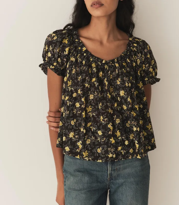DEN Frederica Top Noir Winding Blossoms Women Tops DEN Frederica Top Noir Winding Blossoms Women Tops