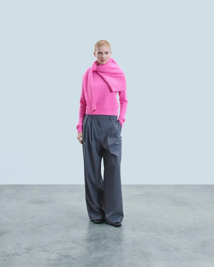From Future Cashmere Sweaters Women Crewneck Raglan Sweater Bright Pink Mou