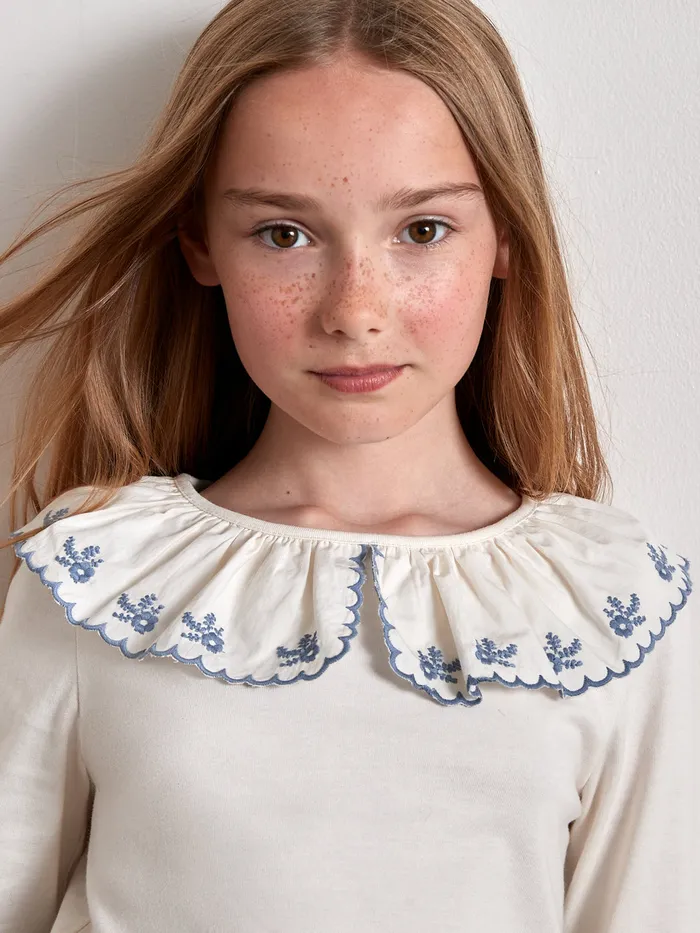Girls Cyrillus Clothing Organic Cotton TShirt With Embroidered Collar Blanc Doux