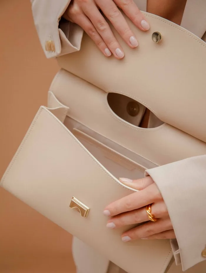 Grand Ancne Beige Women Bobbies Bags