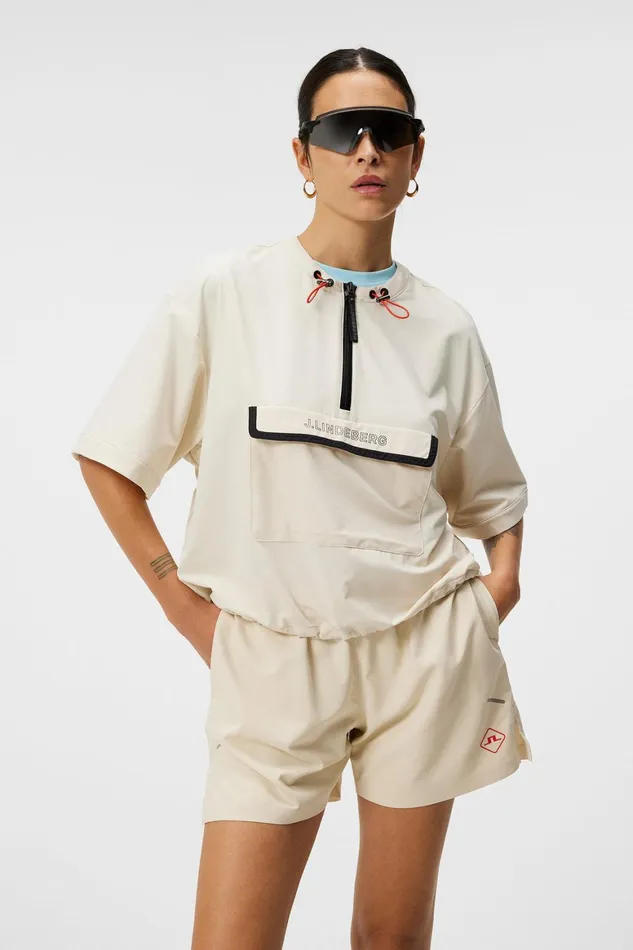 JLindeberg Chrisann Short Sleeve Pullover Women Base and Mid Layers