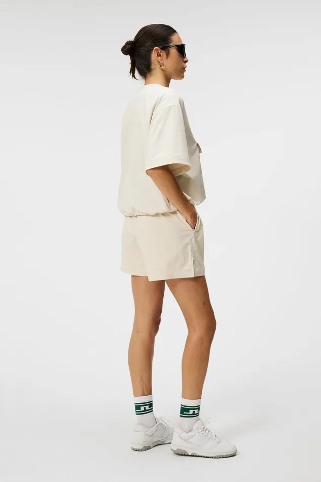 JLindeberg Chrisann Short Sleeve Pullover Women Base and Mid Layers