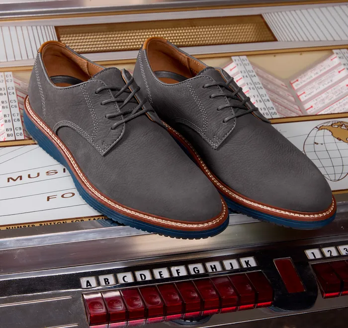 Johnston and Murphy Upton Plain Toe Gray Nubuck Men LaceUps