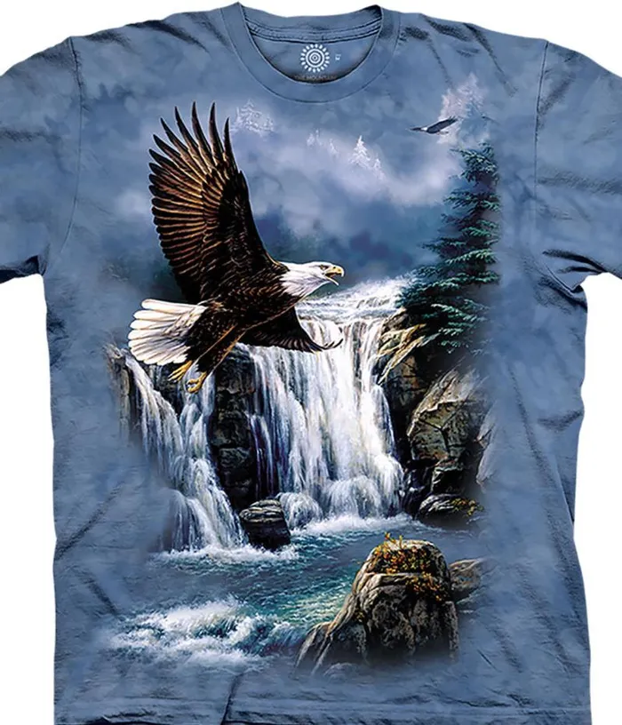 Liquid Blue TShirt Men Majestic Flight Classic Cotton TShirt
