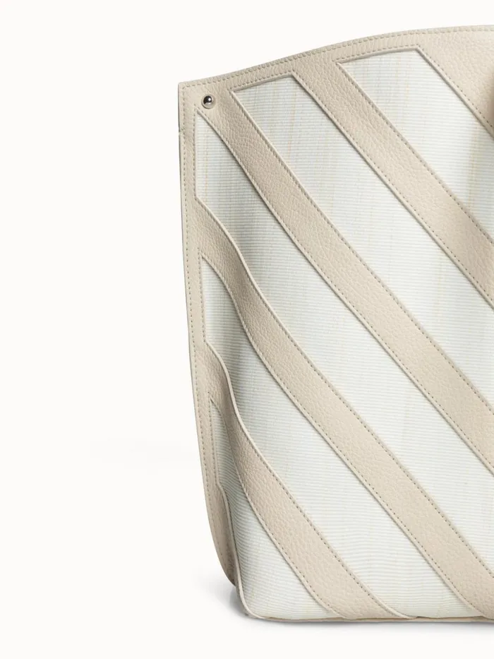 Medium Ai Shoulder Bag In Leather With Horsehair Stripes Stuccowhite Women Akris Shoulder Bags