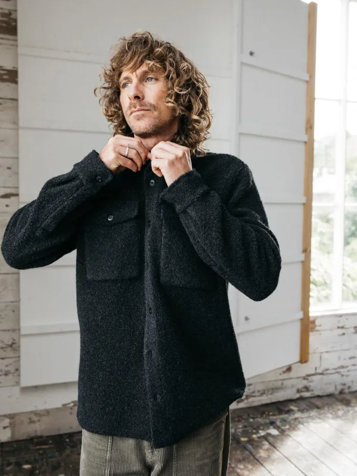 Men Hegen Fleece Shirt Raven Finisterre Shirts