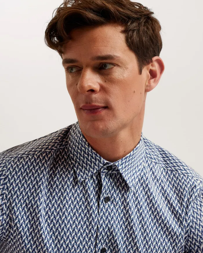 Men LACESHO 8211 Short Sleeve Geo Printed Shirt Navy Ted Baker Shirts Men LACESHO 8211 Short Sleeve Geo Printed Shirt Navy Ted Baker Shirts