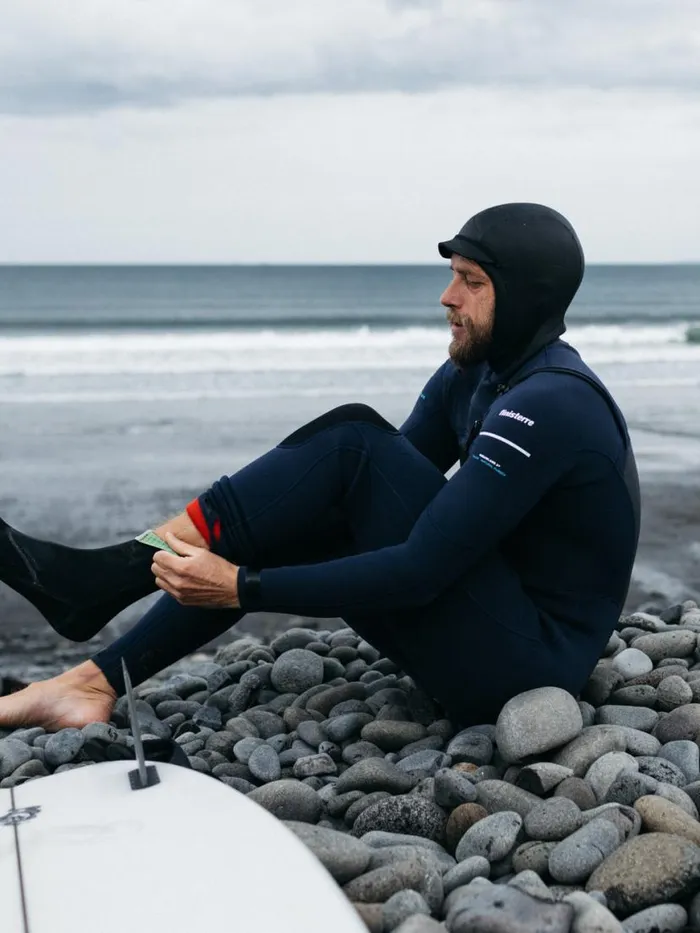 Men Nieuwland 5545mm Yulex Chest Zip Hooded Wetsuit Ink Finisterre Wetsuits