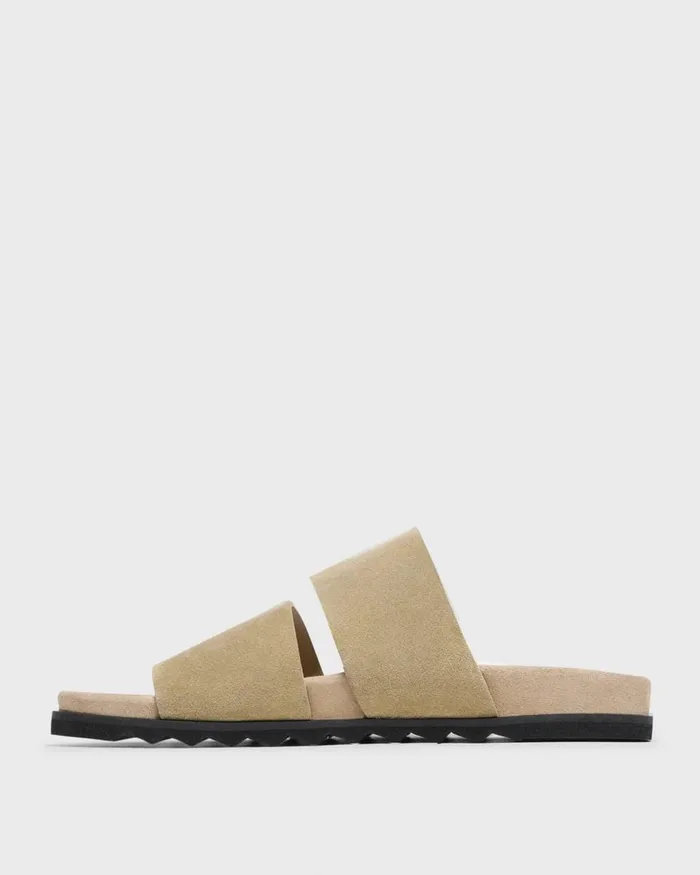 Men Shoes Theory Banded Slide Sandals In Suede Sand