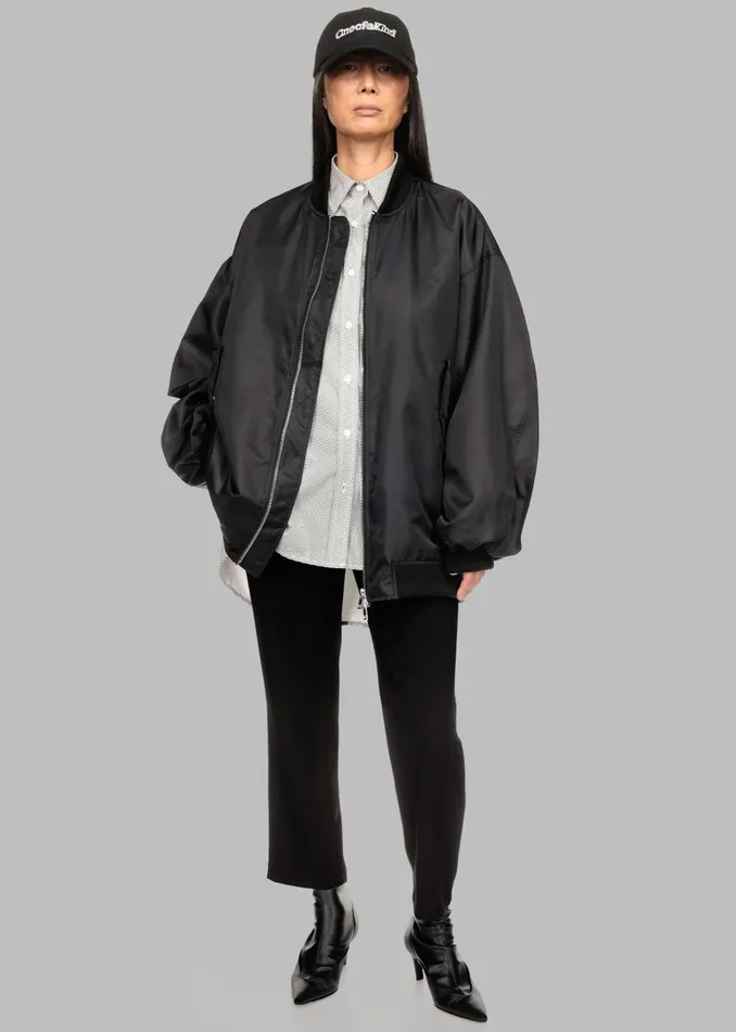 MenWomen Lawrence Bomber Jacket X Barbie 8211 Black The Frankie Shop Outerwear