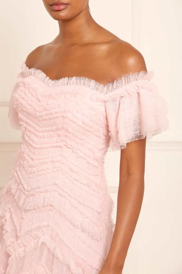 Needle and Thread Dresses Elia OffShoulder Gown Pink 8211 Women