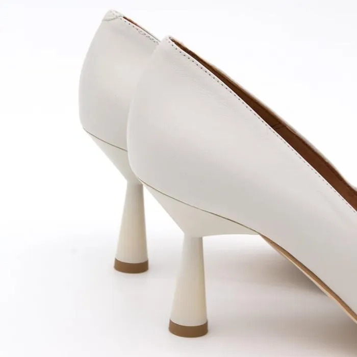 ngel Alarcn Heeled Shoes Woman VEGA 8211 Lether Stiletto With A Round Conical Heel Design