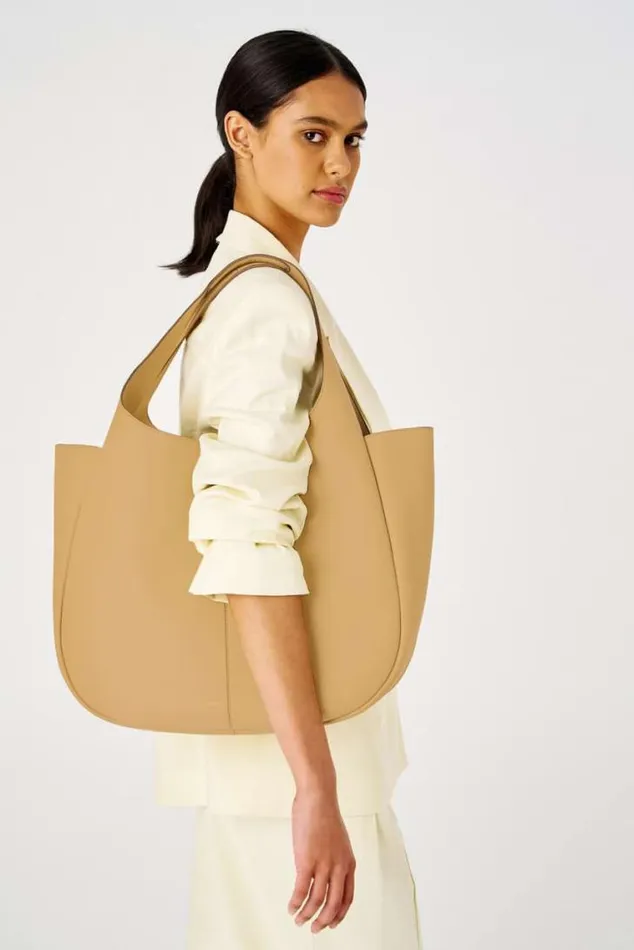 Oroton Work Emilia Large Tote Camel 8211 Women