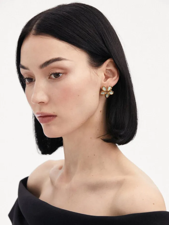 Oscar De La Renta Enamel O Flower Earrings Green Women Earrings Oscar De La Renta Enamel O Flower Earrings Green Women Earrings