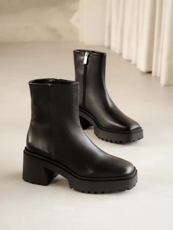 Sadie Passion Black Women Bobbies Ankle Boots Sadie Passion Black Women Bobbies Ankle Boots