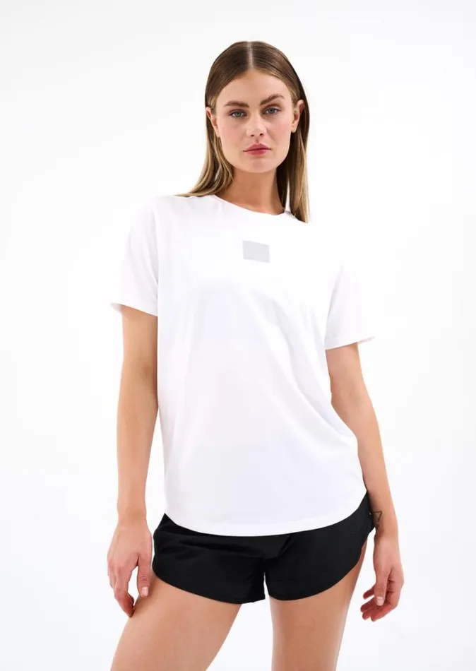 Shop CROSSOVER AIR FORM TEE IN WHITE PE Nation Tees and Tanks