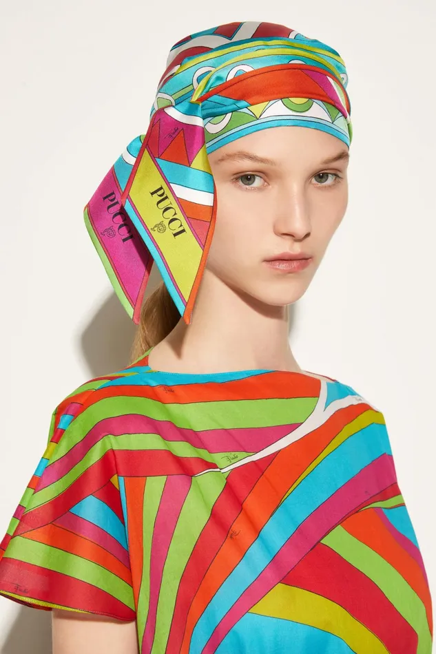 Silks Women PUCCI VivaraPrint SilkTwill Scarf