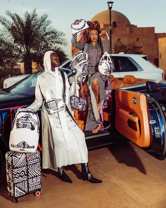 SPRAYGROUND Backpacks AI8 AFRICAN INTELLIGENCE 8211 ORIGIN STORY BACKPACK DLXV 8211 Universal