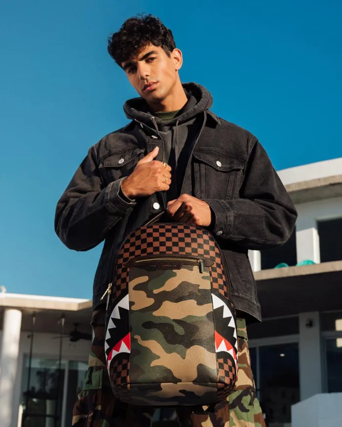 SPRAYGROUND Backpacks EXTERIOR GOLD ZIP POCKET SHARKS IN PARIS BACKPACK DLXV 8211 Universal