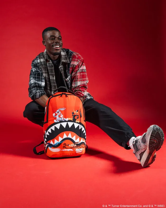SPRAYGROUND Backpacks LOONEY TUNES SHARK RUN DLXSR BACKPACK 8211 Universal SPRAYGROUND Backpacks LOONEY TUNES SHARK RUN DLXSR BACKPACK 8211 Universal