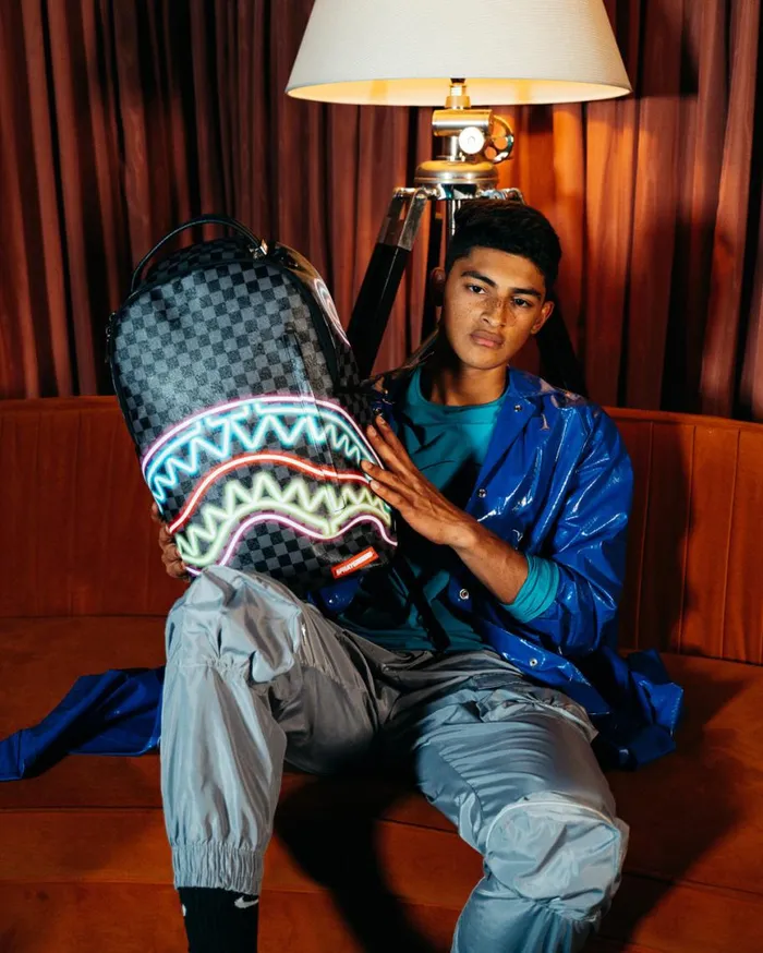 SPRAYGROUND Backpacks SHARKS IN PARIS GLOW BACKPACK DLXV 8211 Universal