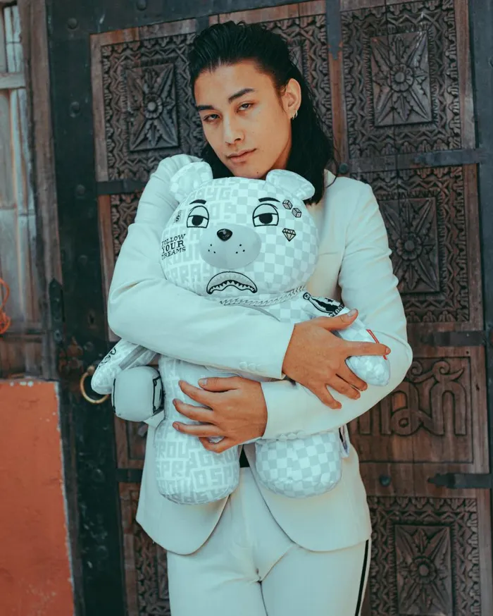SPRAYGROUND Teddy Bear Backpacks SPLIT THE CHECK PEARL MONEYBEAR TEDDYBEAR BACKPACK 8211 Universal SPRAYGROUND Teddy Bear Backpacks SPLIT THE CHECK PEARL MONEYBEAR TEDDYBEAR BACKPACK 8211 Universal