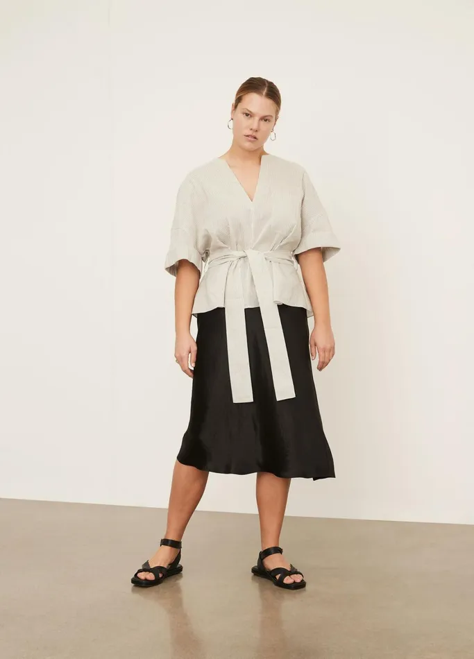Vince Shirts and Tops Women Stripe Cuffed Short Sleeve VNeck Blouse Whiteblack
