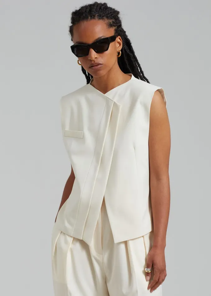 Women Ashton Cross Vest 8211 Cream The Frankie Shop Outerwear