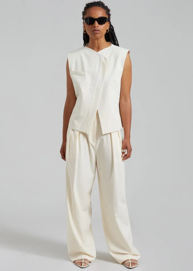 Women Ashton Cross Vest 8211 Cream The Frankie Shop Outerwear