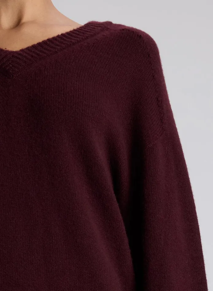 Women Calven Cashmere V Neck Sweater Burgundy ALC Sweaters