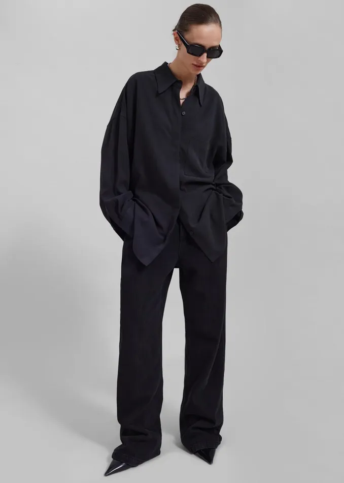 Women Della Midweight Button Up Shirt 8211 Black The Frankie Shop Tops