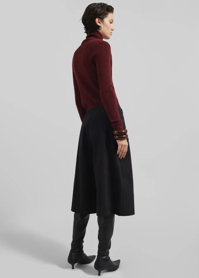 Women Devar Turtleneck Sweater 8211 Burgundy The Frankie Shop Knitwear