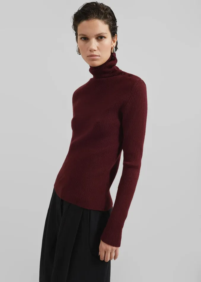 Women Devar Turtleneck Sweater 8211 Burgundy The Frankie Shop Knitwear