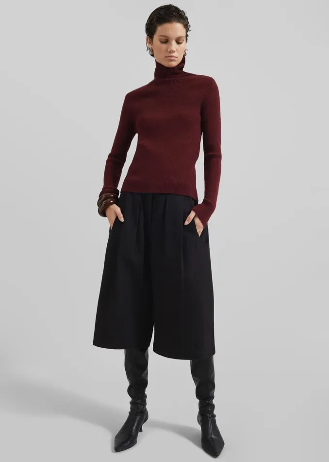 Women Devar Turtleneck Sweater 8211 Burgundy The Frankie Shop Knitwear