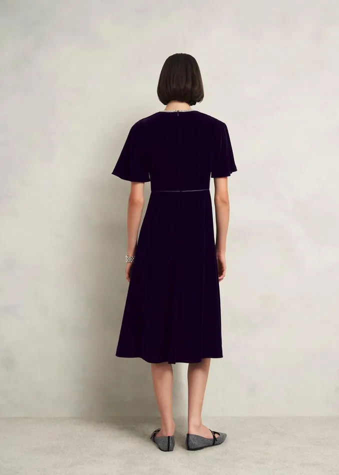Women Dresses and Jumpsuits Hobbs Catalina Velvet Dress Midnight Navy