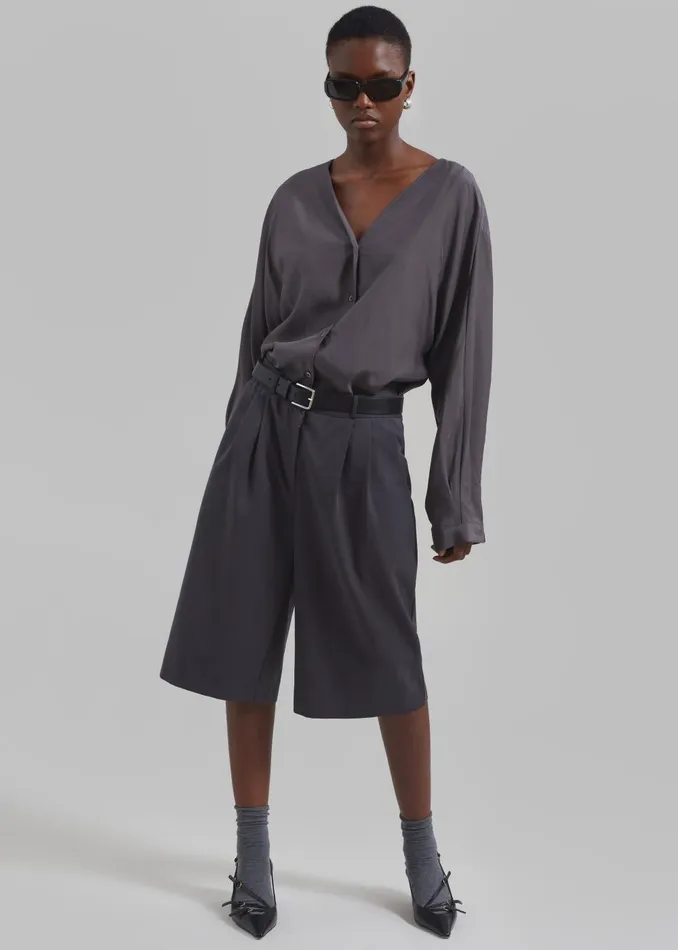 Women Finley Blouse 8211 Charcoal The Frankie Shop Tops