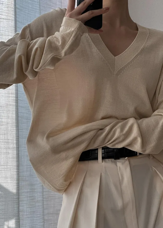 Women Juro VNeck Knit 8211 Butter The Frankie Shop Knitwear