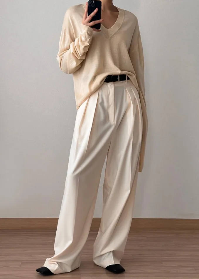 Women Juro VNeck Knit 8211 Butter The Frankie Shop Knitwear