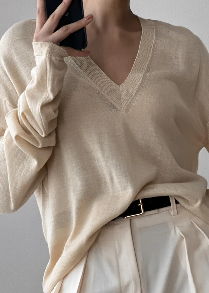 Women Juro VNeck Knit 8211 Butter The Frankie Shop Knitwear