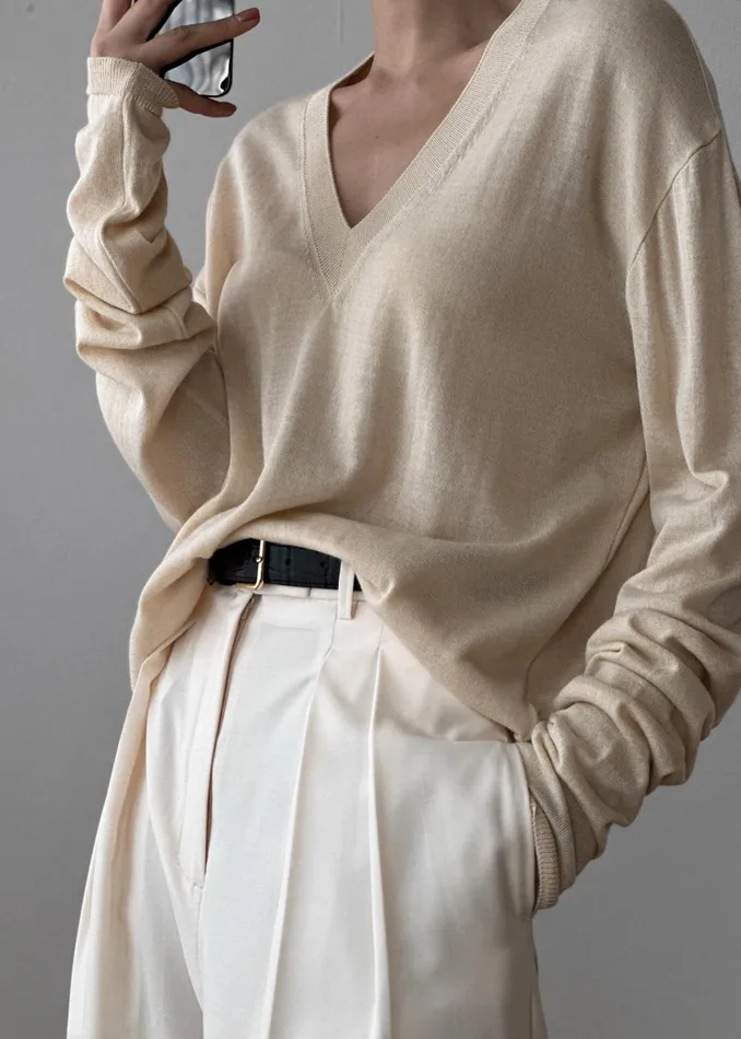 Women Juro VNeck Knit 8211 Butter The Frankie Shop Knitwear