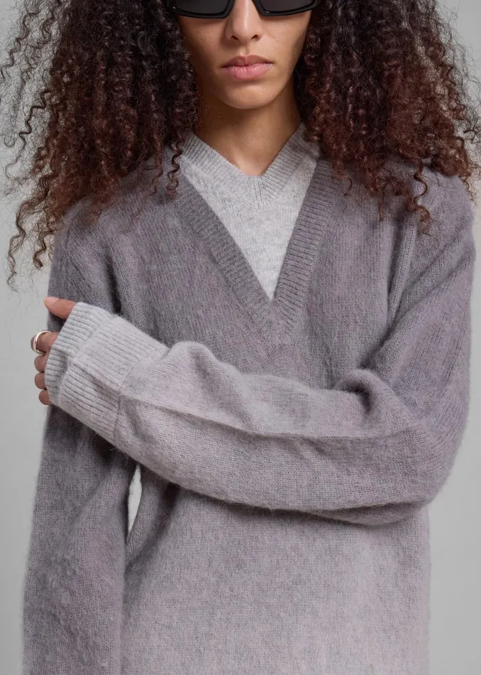 Women Jw Anderson VNeck Gradient Jumper 8211 Dark Grey The Frankie Shop Knitwear