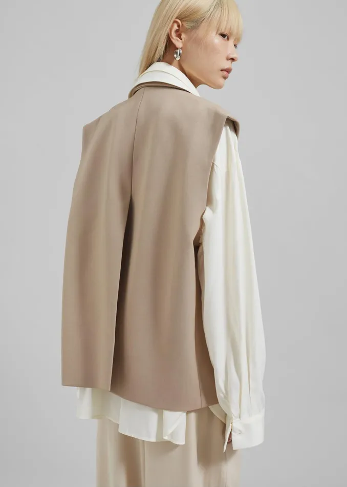 Women Kace Boxy Vest 8211 Beige The Frankie Shop Outerwear